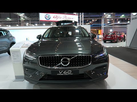 Volvo V60 Cross Country - Exterior & Interior