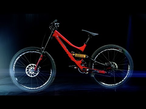 First Look: Aaron Gwin's New World Cup DH Bike