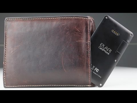 Обзор Elari CardPhone (black)