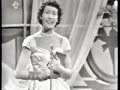 interpret: raquel rastenni
song: jeg rev et blad ud af dagbog
punkte: 3
platz: 8
austragungsort: niederlande (hilversum)
jahr: 1958