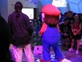 Mario dancin