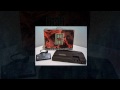 urspr�nglich wollte die firma hudson soft dem marktf�hrer nintendo helfen, einen abw�rtskompatiblen nachfolger f�r das nes zu bauen. doch nintendo lehnte die zwei speziell daf�r gefertigten grafikchips ab, denn das gesch�ft mit dem nes lief noch immer hervorragend. und so kam es, dass hudson stattdessen mit dem elektronik-konzern nec an der st�rksten 8-bit konsole arbeitete, die je das licht der welt erblicken sollte. die pc engine schaffte es trotz aller technischer �berlegenheit nicht, das nes vom thron zu sto�en, doch importfreudige zocker hatten trotzdem viel spa� mit necs powermaschine.
