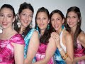 Van Dooren Sisters-He reigns Van Dooren Sisters-He reigns