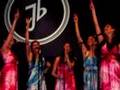 Van Dooren Sisters-He reigns