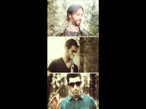 סקס לי - מילים: יהלי סובול, פיטר רוט ושחר אבן צור לחן: יהלי סובול, פיטר רוט ושחר אבן צור מילים: תספרי לי סיפור לפני השינה כשאת מספרת החיים מקבלים...
