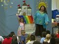 dianne de las casas builds a 