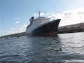 Hoverrafting around the QE2 on the Clyde
