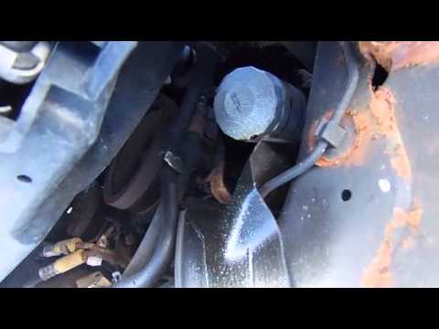 Glen Cove, NY Oil Change Process on as 2003 Mercury Mountaineer.