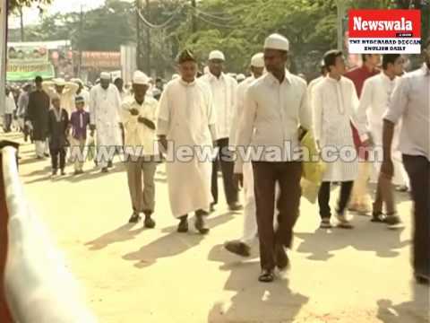Miralam Tank Eidgah, Hyderabad - Eid uz Zuha (Bakrid) prayers 2013