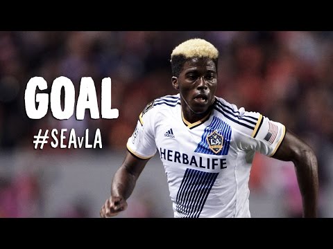 Video: GOAL: Gyasi Zardes finishes off a Donovan set up | Seattle Sounders vs LA Galaxy
