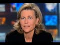 parodie de claire chazal!
d�lirant!