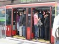 Transmilenio Bogota Colombia - El mejor y mas moderno sistema de transporte de buses del mundo.