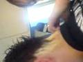 le lissage de cheveux d'alex