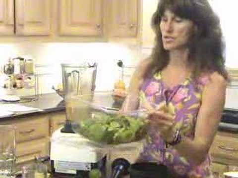 Tropical Green Smoothie with Dr. Ritamarie