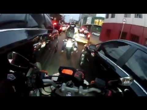 extreme driving - This guy has some huge balls, or it's just on acid! Go Superman!