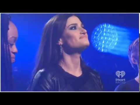 Idina Menzel sings Let It Go live