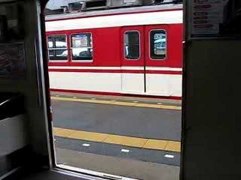 神鉄1500系ドア閉