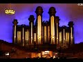 the ultimate american classic organ -- the v/147/206 aeolian-skinner, g. donald harrison's masterpiece.

thomas murray, one of the genuinely nice guys of the organ world, recorded this in 1989 -- right after a massive renovation/restoration by the schoenstein organ folks.

frederick delius's 