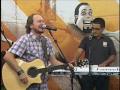 David Quinlan apresenta-se com seus novos músicos