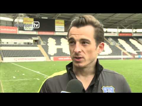 Baines Thanks 'Unbelievable' Fans