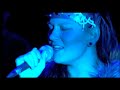 bj�rk performs songs from medulla live at canal+