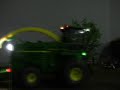 John Deere 7500 auf dem Acker - 1:32 Siku Control Umbau