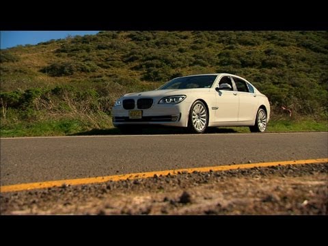 CNETTV - http://cnet.co/ZpCvmd Bigger tech, smaller footprint in the BMW that says
