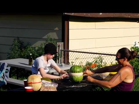Using Rubber Bands to Cut Watermelon