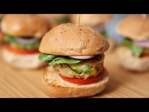 Veg Burger | Mini Veg Sliders | Tasty Snack Recipe by Ruchi’s Kitchen