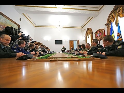 «До 15 лютого 30 зразків єдиних бойових комплектів будуть відправлені в зону АТО для «обкатки» — Міністр оборони України