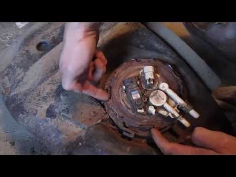 Chevy Blazer \ GMC Jimmy Fuel Pump Replacement – DIY How to Replace a Fuel Pump Part 2