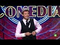 Si quieres enternarte de la historia de desamor más divertida, Alex te la cuenta en prosa o en poesía da igual porque él es un chico que no se complica la vida, y ha decidido ser madura y crecer con esa ruptura.