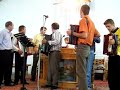 prietenii-E-Lumea-in