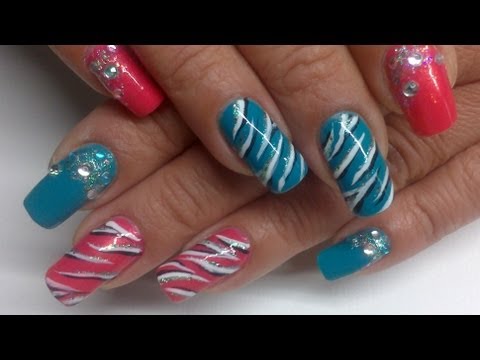 Shiny blingy summer nails