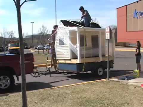 BIEPBL - As a part of their senior project, Groves Academy students were required to build a house to be completed just in time for the School's annual Gala.
