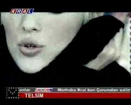 Demet Akalın - BİTTİM GÖZÜN AYDIN