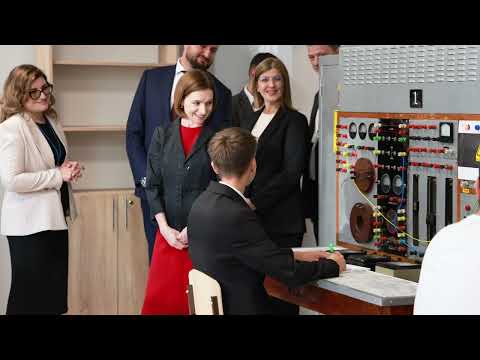 Președinta Maia Sandu a vizitat Centrul de Excelență în Energetică și Electronică, renovat cu sprijinul partenerilor europeni 