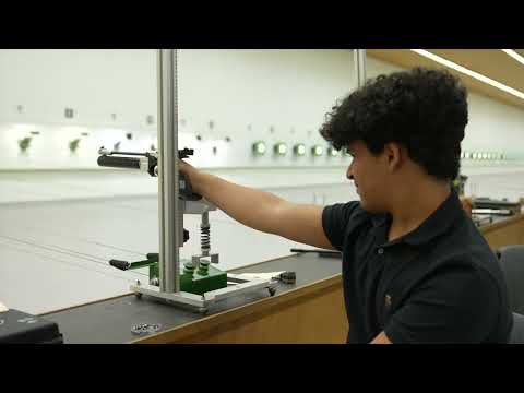 انطلاق دورة تعليم مهارات الرماية