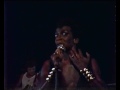 zez� motta canta na abertura do seriado  