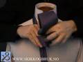 Tie the 'Pratt' (aka 'Shelby') knot