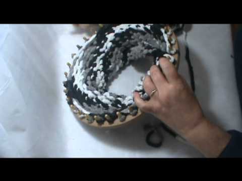 TEAR CIRCULAR DE PINOS - GORRO COM BARRA - COM LU HERINGER