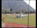 videos de Nuoro elicottero della polizia   AB 212 Agusta Westland atterra al campo sportivo