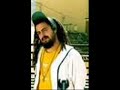 chorus 
sue�as con ser number one 
con tener tu propio clan 
y lo cierto es que vas marcha atr�s 
que la prisa por llegar, 
solo te ayuda a fallar 
y por eso 
traza despacio tu plan 

sue�as con ser number one 
con tener tu propio clan 
y lo cierto es que vas marcha atr�s 
que la prisa por llegar, 
solo te ayuda a fallar 
y por eso 
traza despacio tu plan 

verse 
en la selecta ya va a empezar la fiesta 
y que venga ya est�n 
pidiendo ruido en la puerta 
que sepan que esta noche 
aqu� va a haber guerra 
sound of yuth night 
mas in dancehall infecta 

que pena ver como to lo men's 
se envenenan, lo privan por afan 
y alfinal s su condena 
y yo sigo en escena 
solo inyecto reggae en vena 
buscando a mi sound para controlar el tema 

chorus 
sue�as con ser number one 
con tener tu propio clan 
y lo cierto es que vas marcha atr�s 
que la prisa por llegar, 
solo te ayuda a fallar 
y por eso 
traza despacio tu plan 

sue�as con ser number one 
con tener tu propio clan 
y lo cierto es que vas marcha atr�s 
que la prisa por llegar, 
solo te ayuda a fallar 
y por eso 
traza despacio tu plan 

verse 
y bueno invento y yo mismo me escribo 
y due�o de mi vida 
yo no creo en el destino 
haciendo amigos ignoro a los cretinos 
guardamos nuestros sue�os 
cielo sincero y divino 
dreadlocks team peludos 
y arto porro 
y si quieren pasar 
ya pueden ir haciendo un corro 
ya estamo' en frente y ahora piden socorro 
se mete son muy telas 
y ya parecen cachorros 

chorus 
sue�as con ser number one 
con tener tu propio clan 
y lo cierto es que vas marcha atr�s 
que la prisa por llegar, 
solo te ayuda a fallar 
y por eso 
traza despacio tu plan 

sue�as con ser number one 
con tener tu propio clan 
y lo cierto es que vas marcha atr�s 
que la prisa por llegar, 
solo te ayuda a fallar 
y por eso 
traza despacio tu plan 

nai nai nai nai 
traza despacio despacio tu plan 

traza despacio despacio tu plan 
si trazalo despacio 
eh littl pepe malaga reggae city 
eh little pepe el nido records