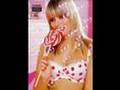 holly willoughby
