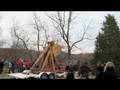 videos de Trebuchet Launches a Pumpkin