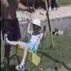 Raulito Columpiandose