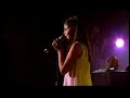 Nikki Yanofsky sings Over the Rainbow Nikki Yanofsky sings Over the Rainbow