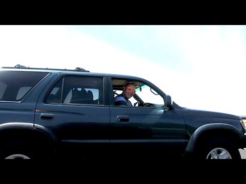 HOW TO MAKE FRIENDS on freeway