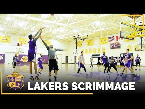 Video: Ivica Zubac Gets Buckets & Julius Randle Dunks In 5-On-5 Lakers Scrimmage