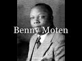 bennie moten (1894 --1935) was a jazz pianist and band leader born in kansas city, missouri. he led the kansas city orchestra, the most important blues-based orchestra active in the south west in the 1920s, and helped to develop the ?riffing